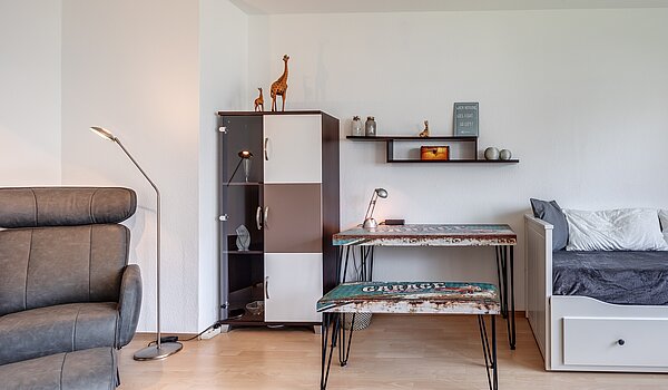 多层公寓 与 1 房间 | München-Feldmoching | 70456 | Wohnbereich