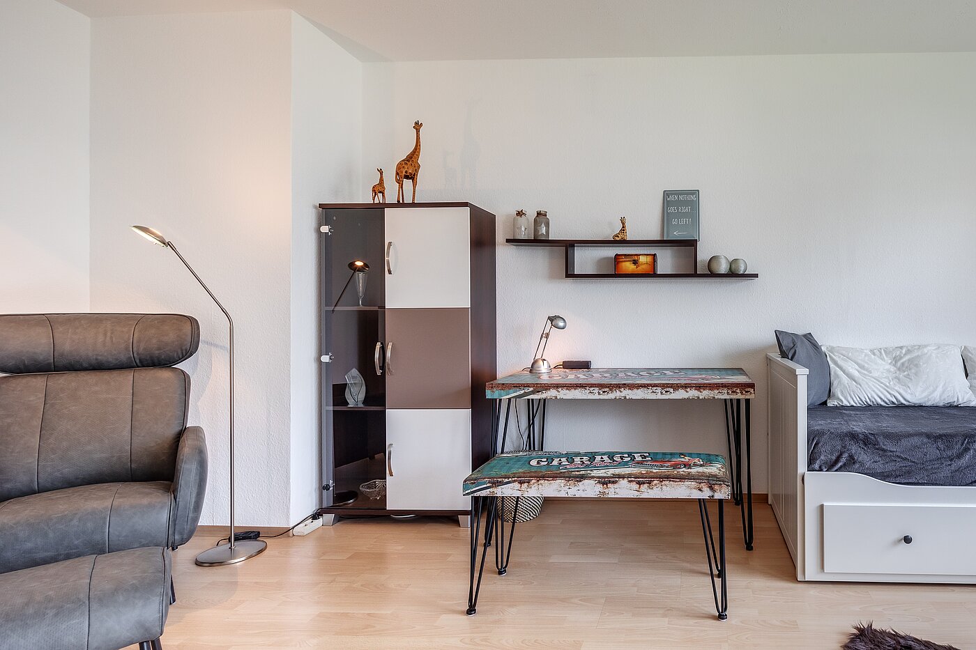 多层公寓 与 1 房间 | München | 70456 | Wohnbereich