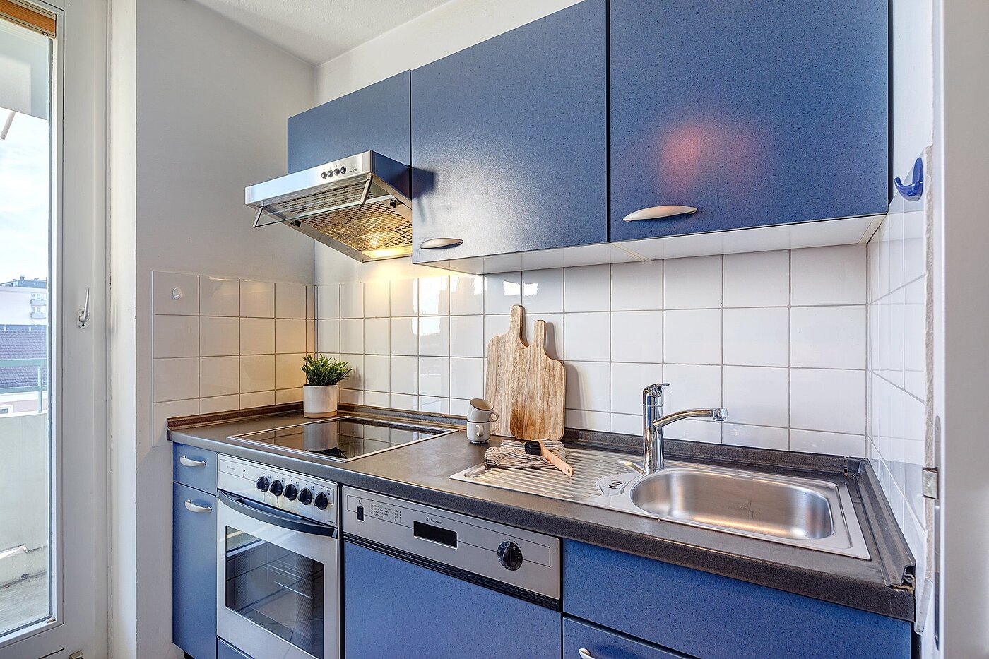 多层公寓 与 2 房间 | München-Sendling-Westpark | 2010ML9 | ...voll ausgestattet...
