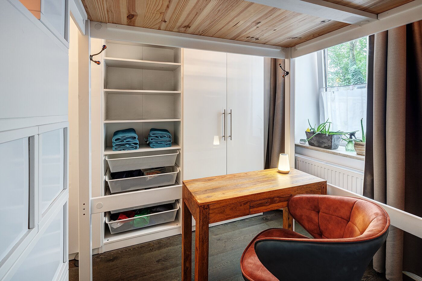 一楼公寓 与 2 房间 | München-Sendling | 703811 | Kleiderschrank