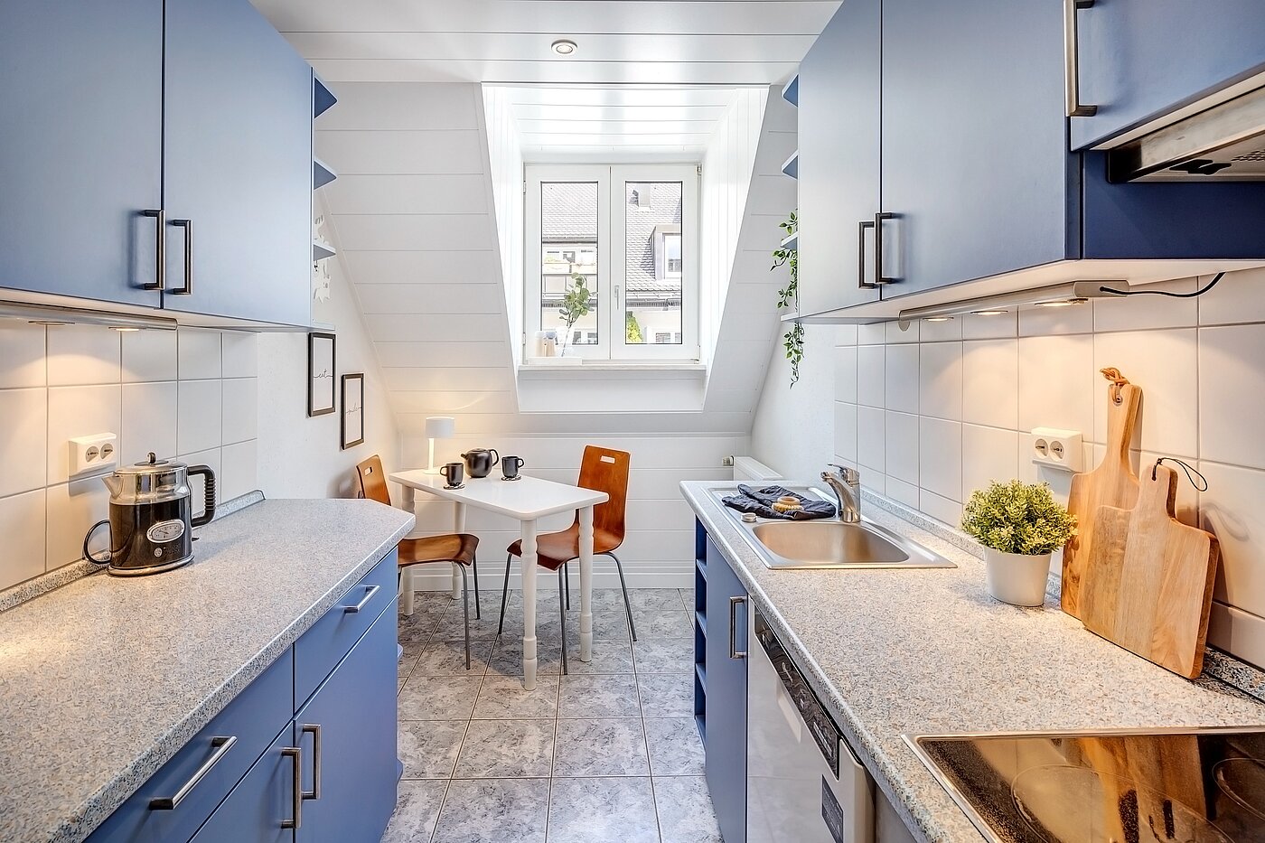 多层公寓 与 1.5 房间 | München-Schwabing | 70014 | Helle Küche mit...