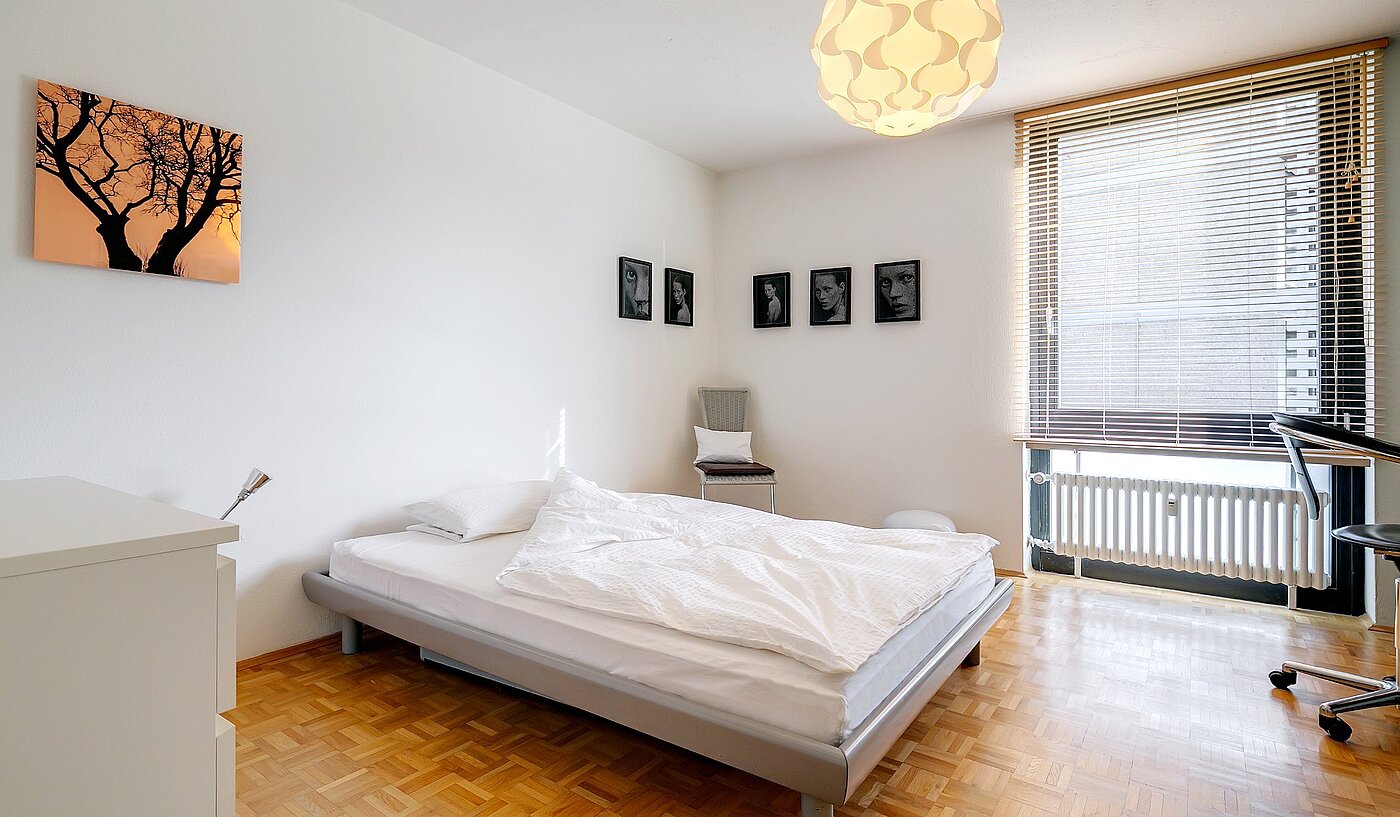 多层公寓 与 2 房间 | München-Schwabing | 2004ML1 | Geräumiges Schlafzimmer