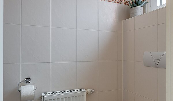 多层公寓 与 5 房间 | München-Trudering | 1902ML4 | Gäste-WC