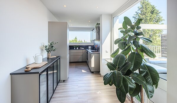 露台公寓 与 3 房间 | München-Berg am Laim | 704511 | Zugang zur Küche