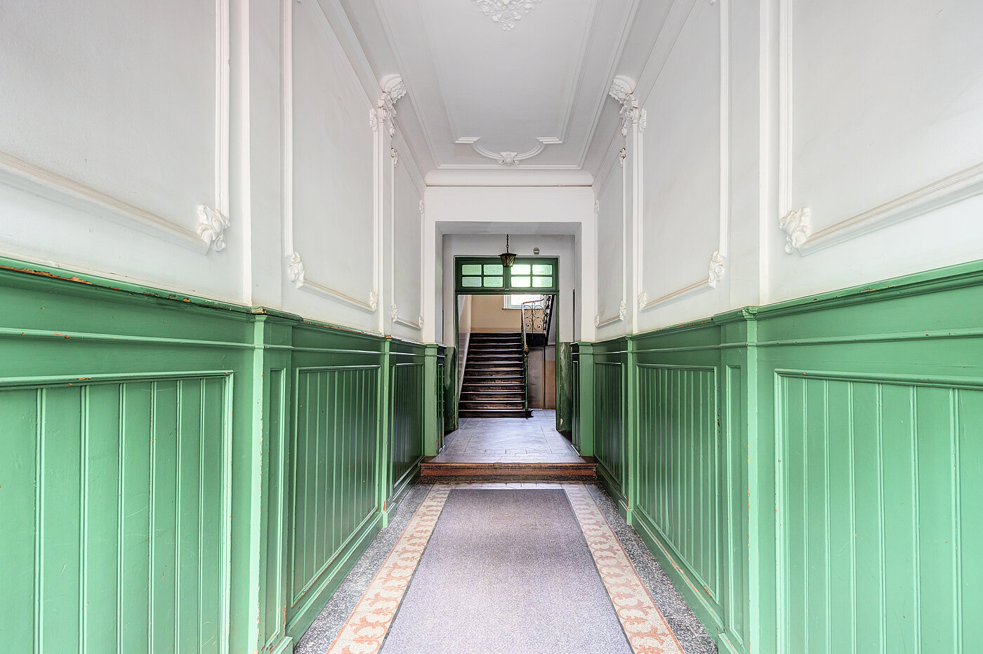 多层公寓 与 2 房间 | München-Au | 70387 | Treppenhaus