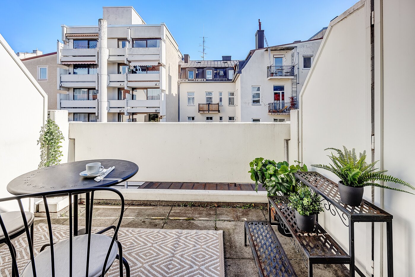 多层公寓 与 1 房间 | München-Maxvorstadt | 2110ML7 | ...Balkon...