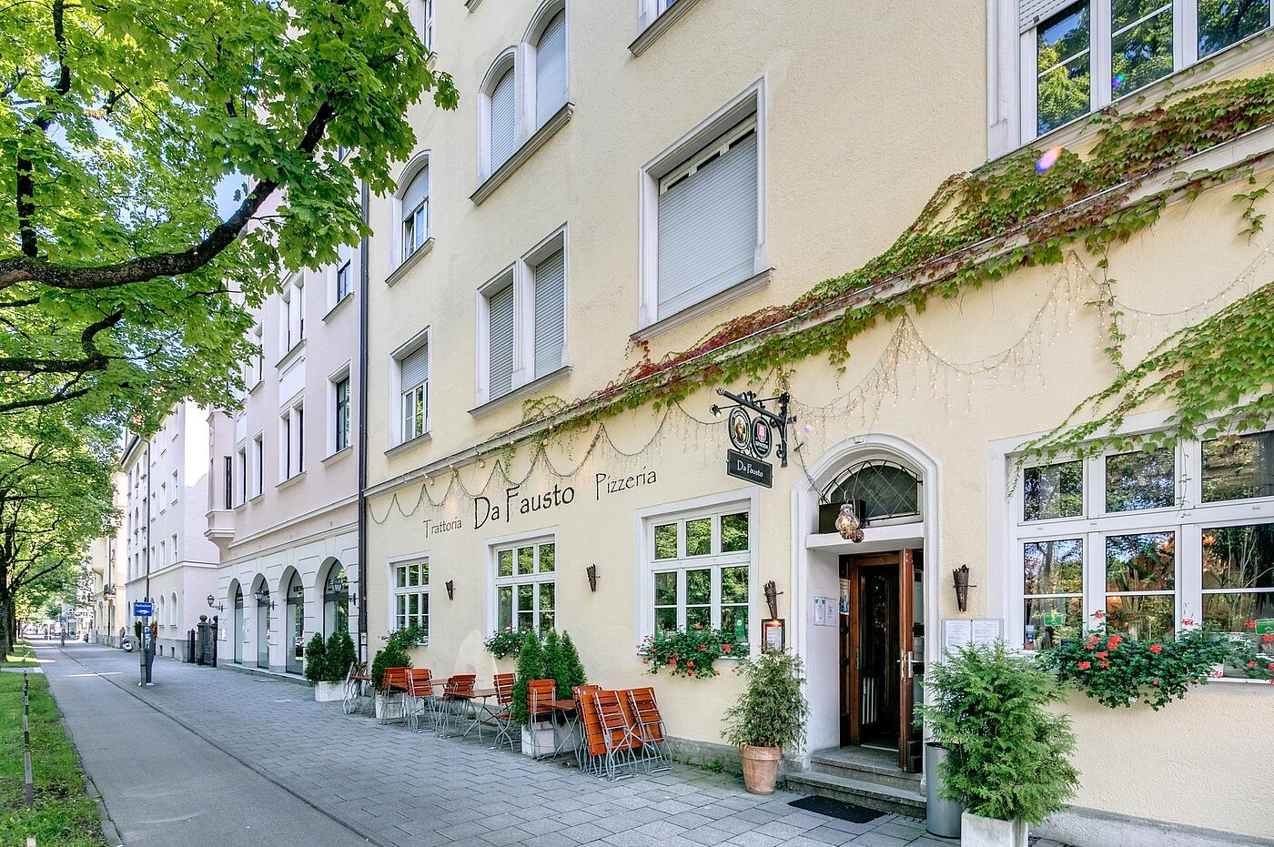 多层公寓 与 2 房间 | München-Schwabing | 2004ML1 | Gastronomie