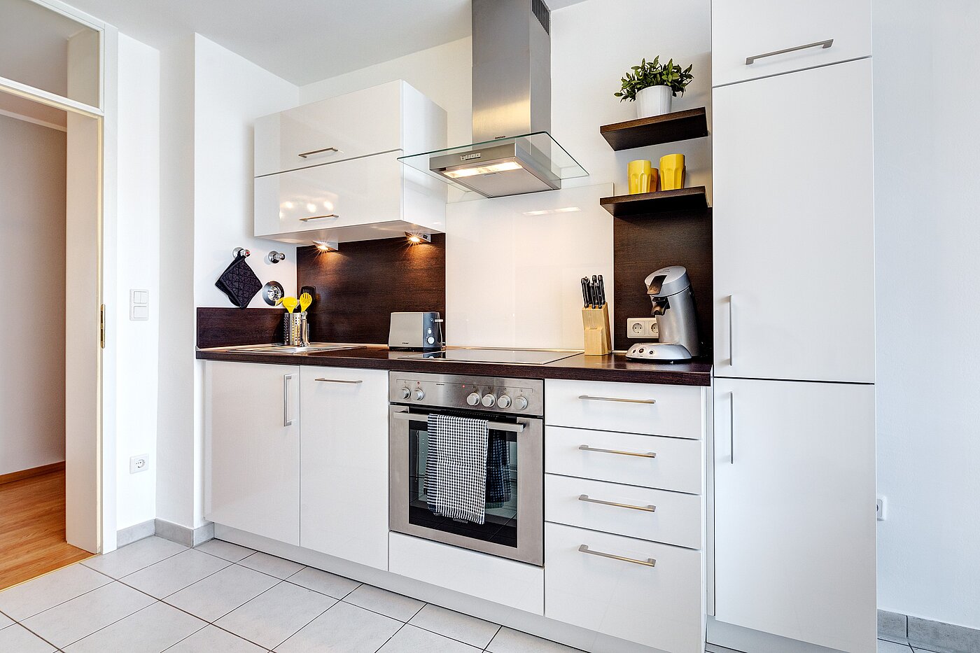 多层公寓 与 2 房间 | München-Schwabing | 70102 | Voll eingerichtete Küche...