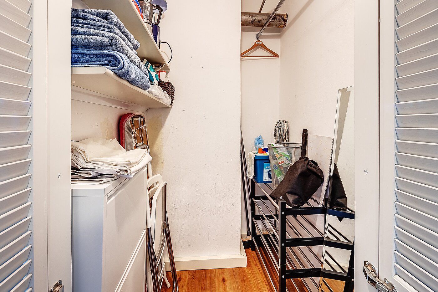 多层公寓 与 2 房间 | München-Maxvorstadt | 2211ML6 | Praktische Abstellkammer