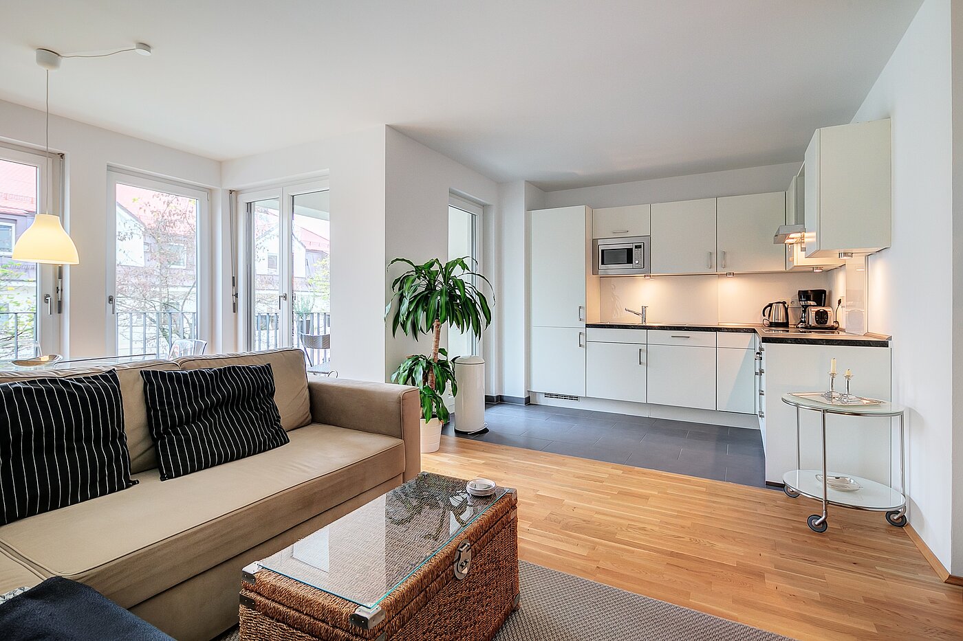 多层公寓 与 3 房间 | München-Moosach | 70164