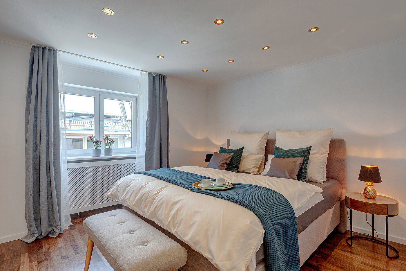 多层公寓 与 2 房间 | München-Schwabing | 70434 | ...Schlafzimmer...