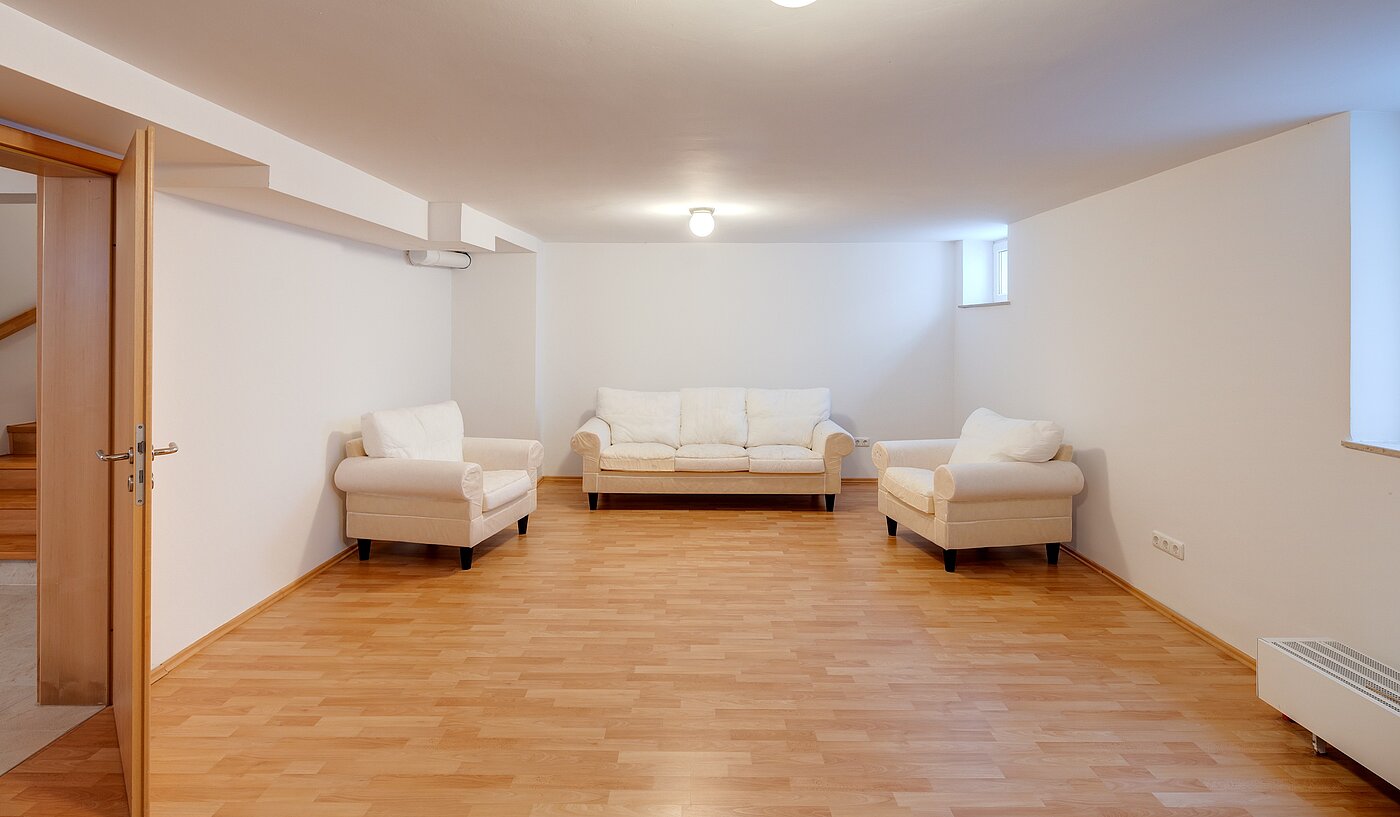 联排别墅 与 6.5 房间 | Unterschleißheim | 70122 | Großer Hobbyraum