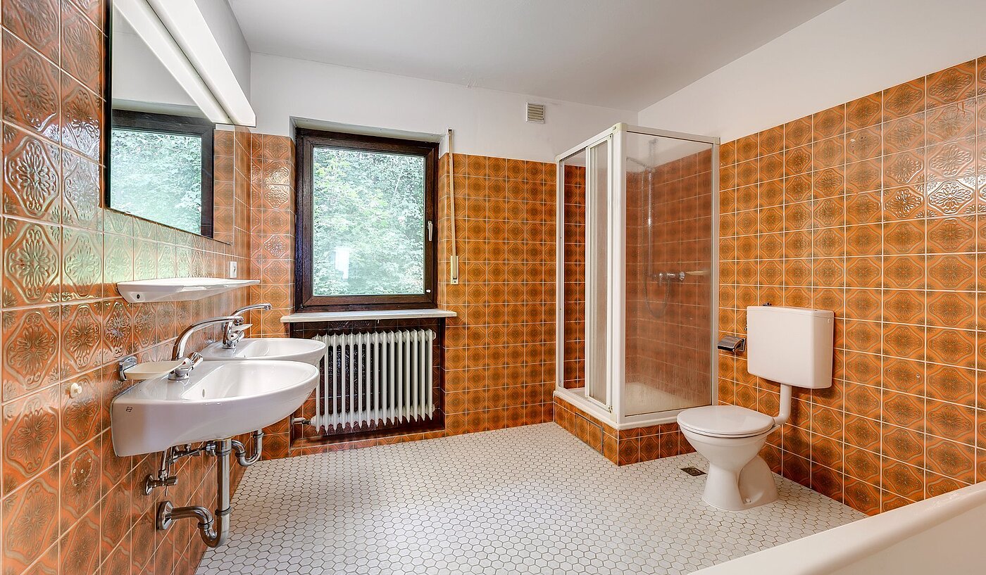 排式中层住宅 与 5 房间 | München-Obermenzing | 1907ML6 | großes Bad