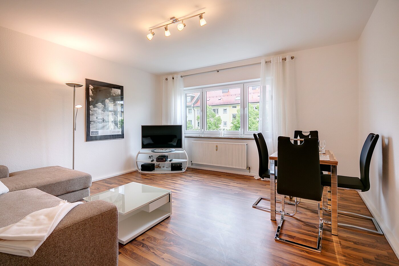 多层公寓 与 2 房间 | München-Schwabing | 70096