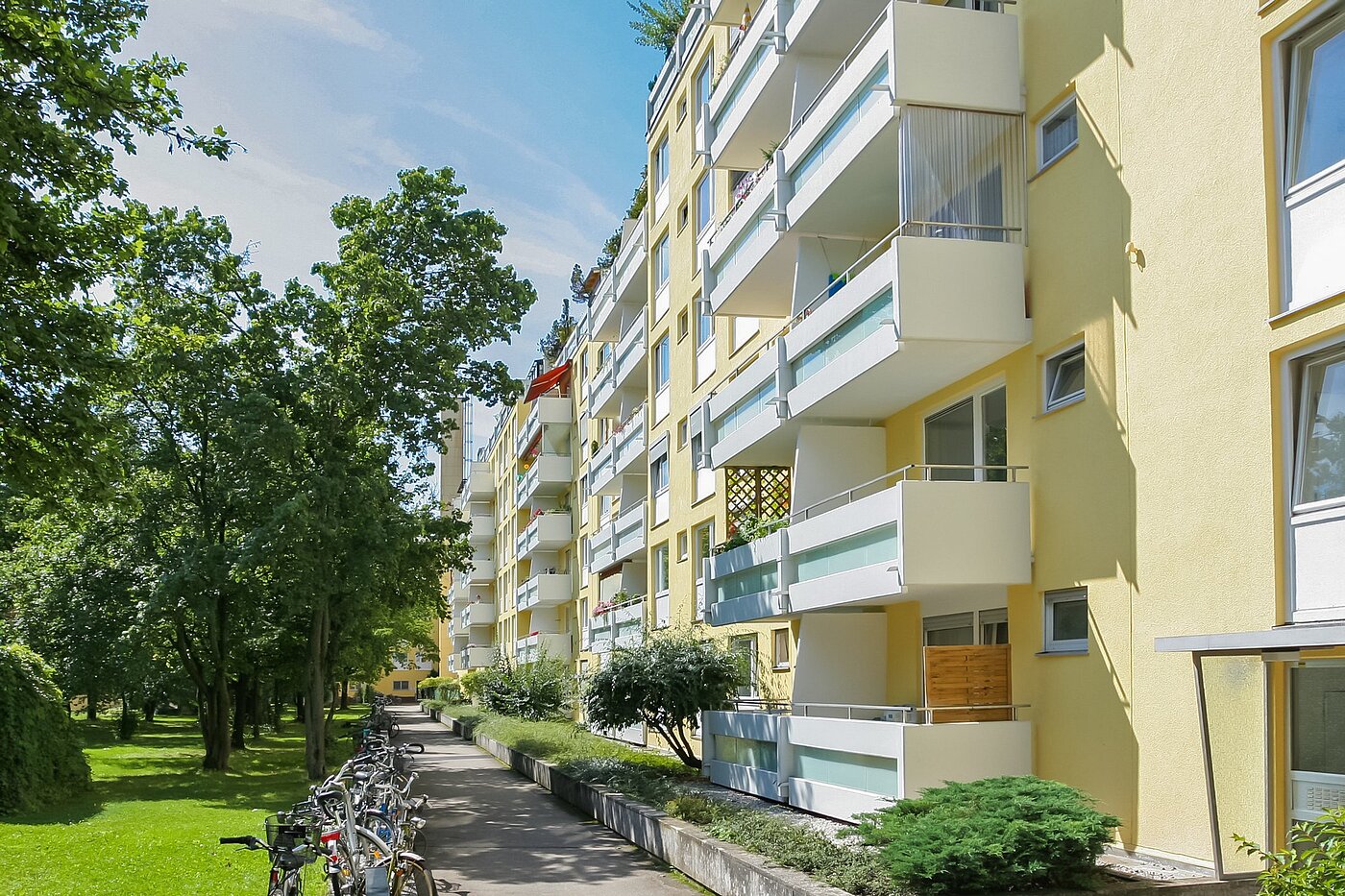 多层公寓 与 2 房间 | München-Nymphenburg | 1805ML3 | Hausansicht Gartenseite