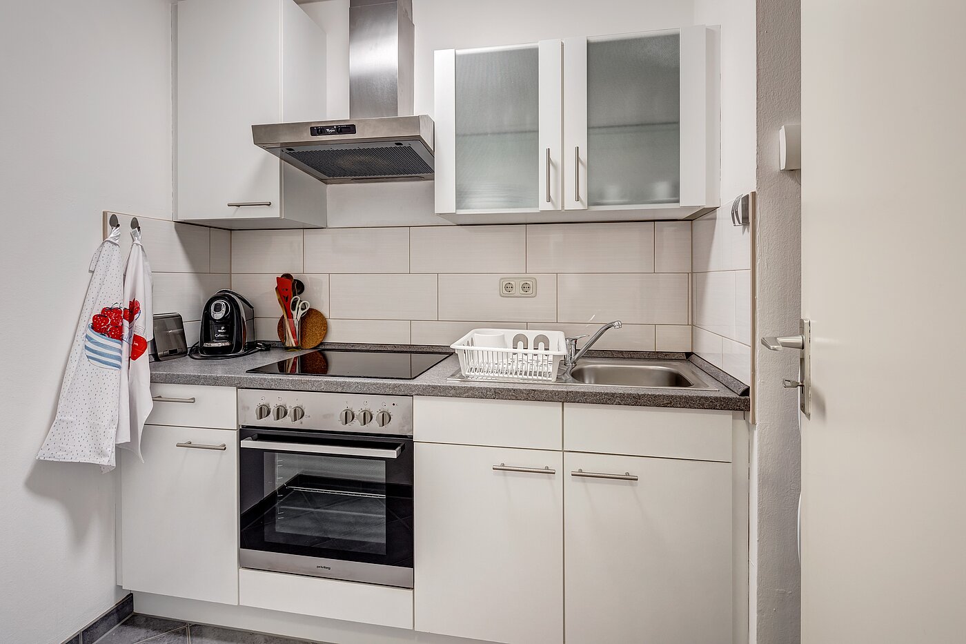 多层公寓 与 1 房间 | München-Johanneskirchen | 2204ML7 | Praktische Küchenzeile