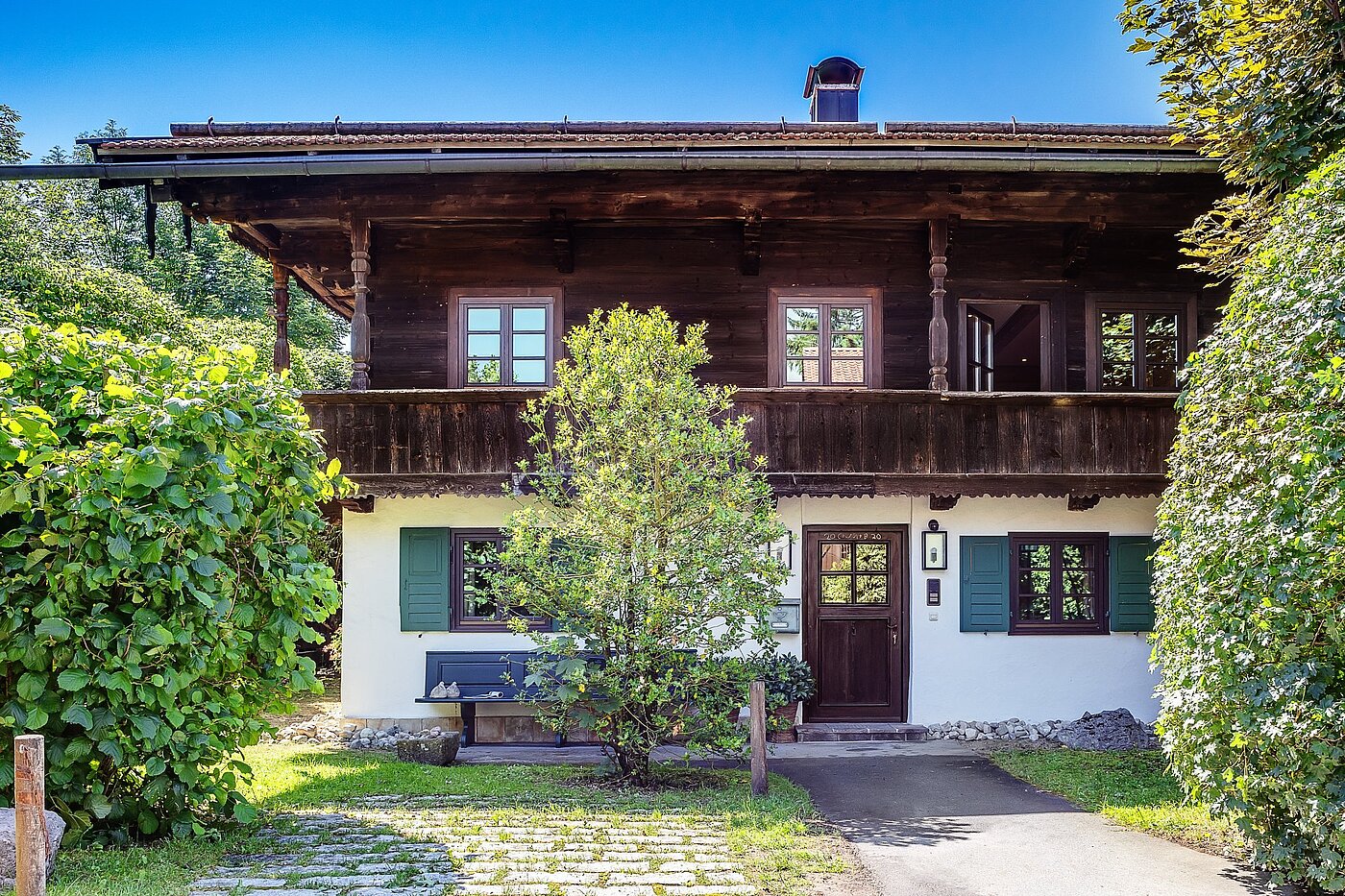 多层公寓 与 11 房间 | Gmund/Dürnbach | 2107ML11 | Vorderansicht Eingang
