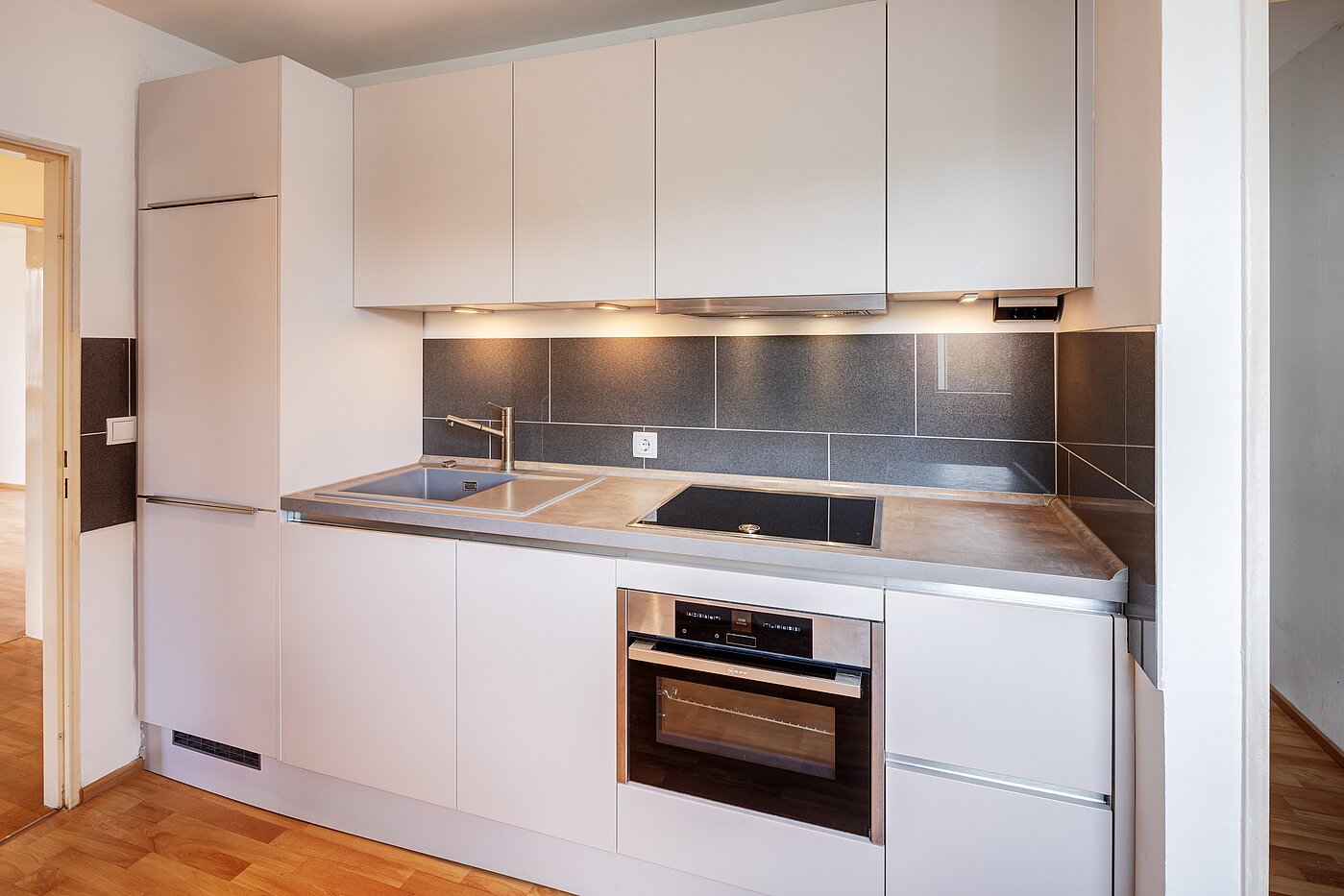多层公寓 与 2 房间 | München-Hadern | 704101 | ...und Einbauküche