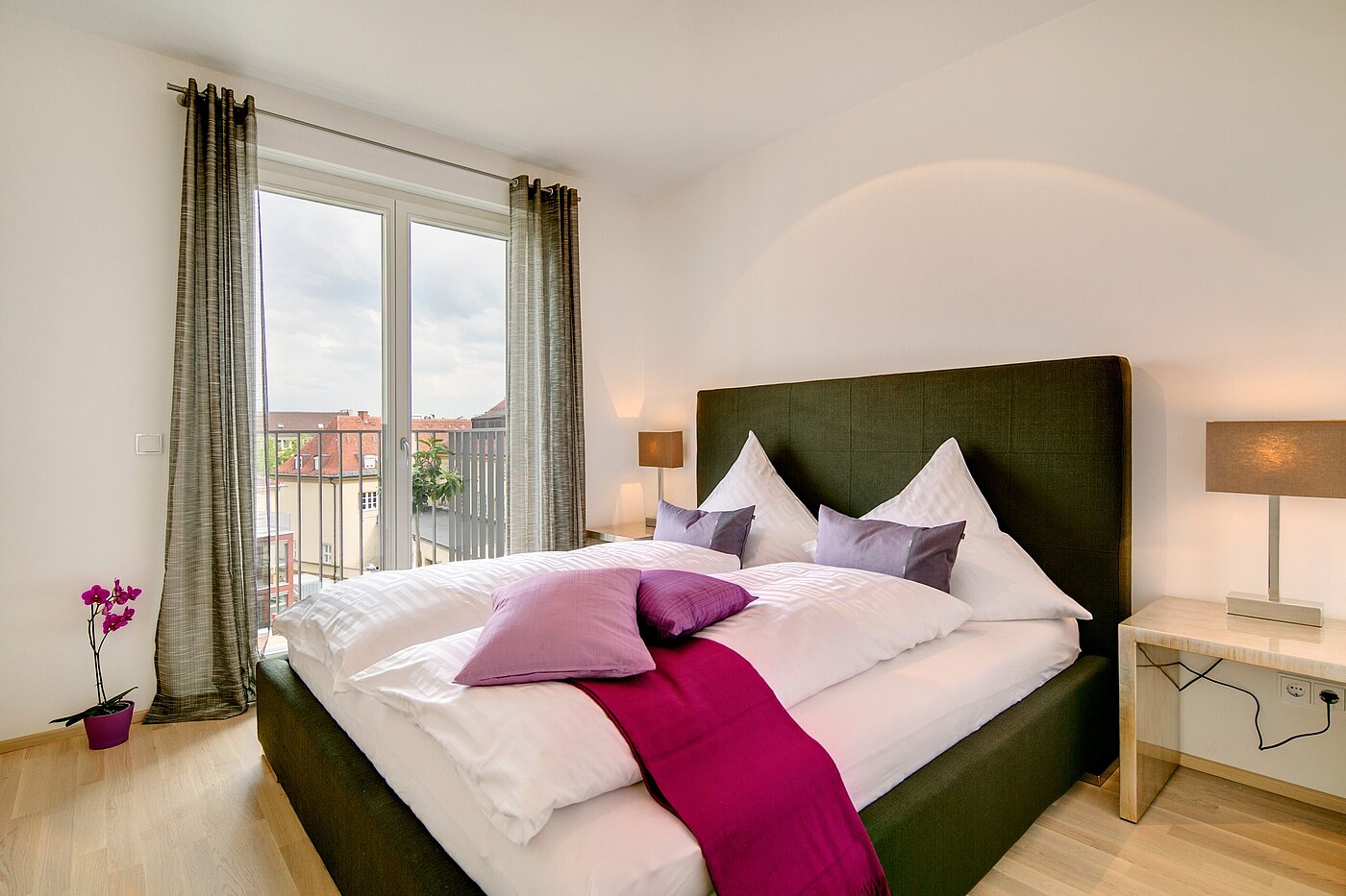 多层公寓 与 2 房间 | München-Maxvorstadt | 70023 | Schlafzimmer mit...