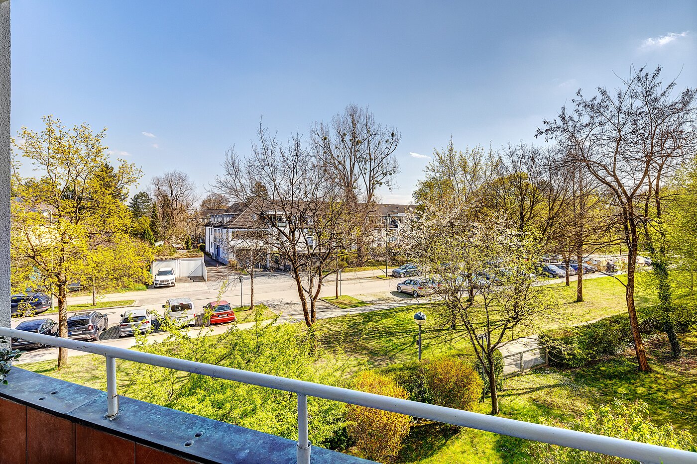 多层公寓 与 3 房间 | München-Forstenried | 2204ML1 | ...Ausblick ins Grüne