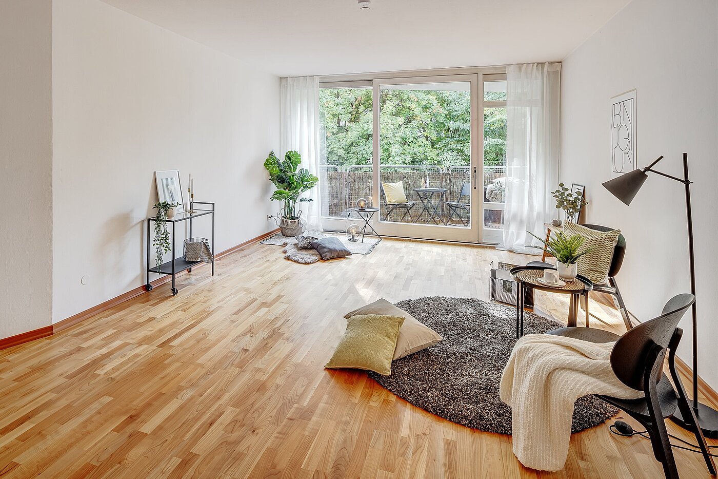 多层公寓 与 2 房间 | München-Schwabing | 2109ML3 | ...mit Zugang zum Balkon