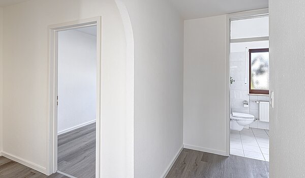 排式中层住宅 与 5 房间 | Unterschleißheim | 70187 | ...im Obergeschoss