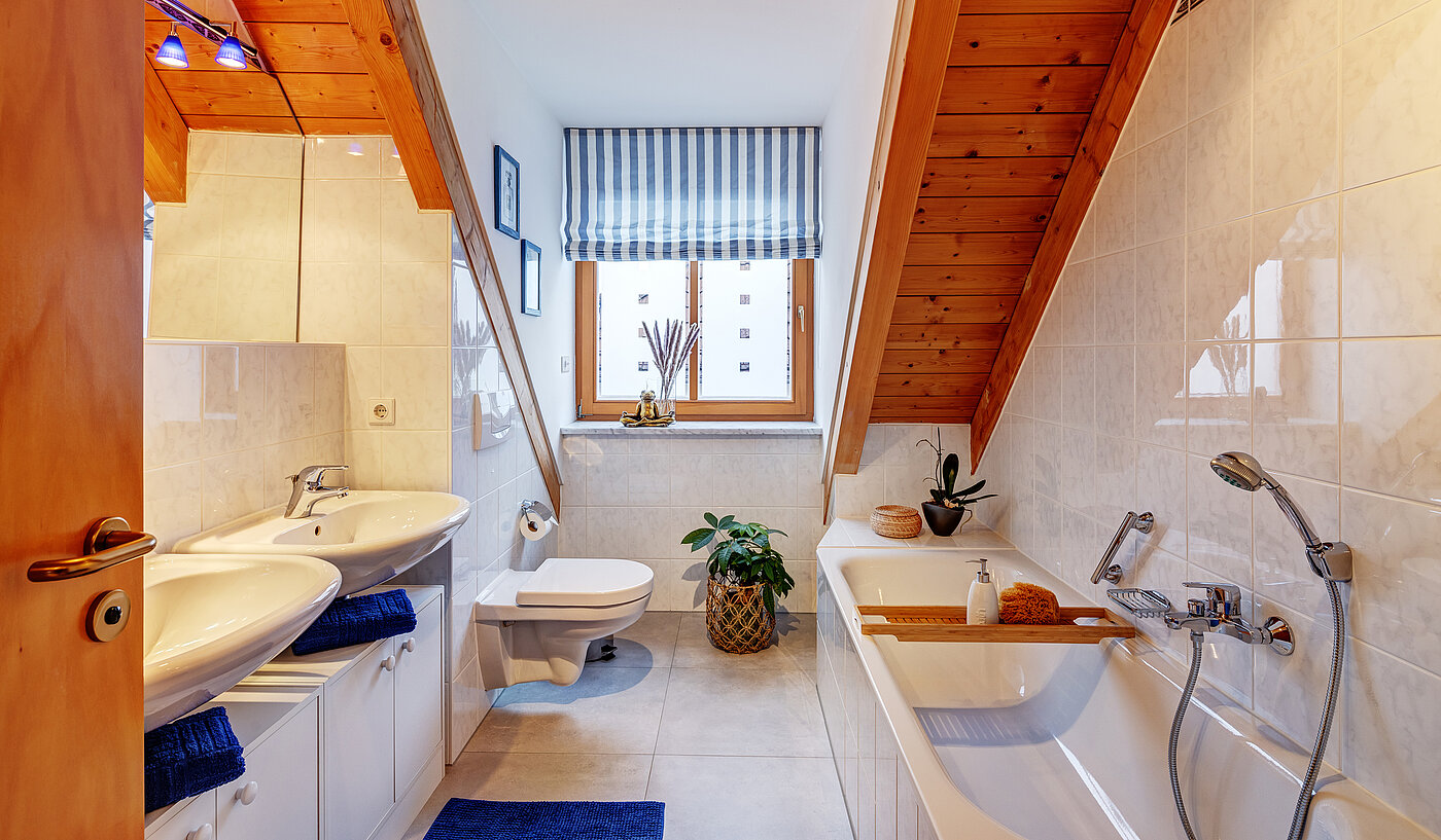 复式公寓 与 3.5 房间 | München-Trudering | 70391 | Bad