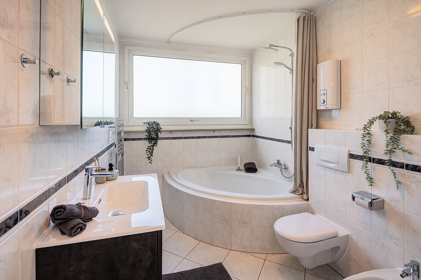 露台公寓 与 3.5 房间 | München-Berg am Laim | 123456 | Badezimmer