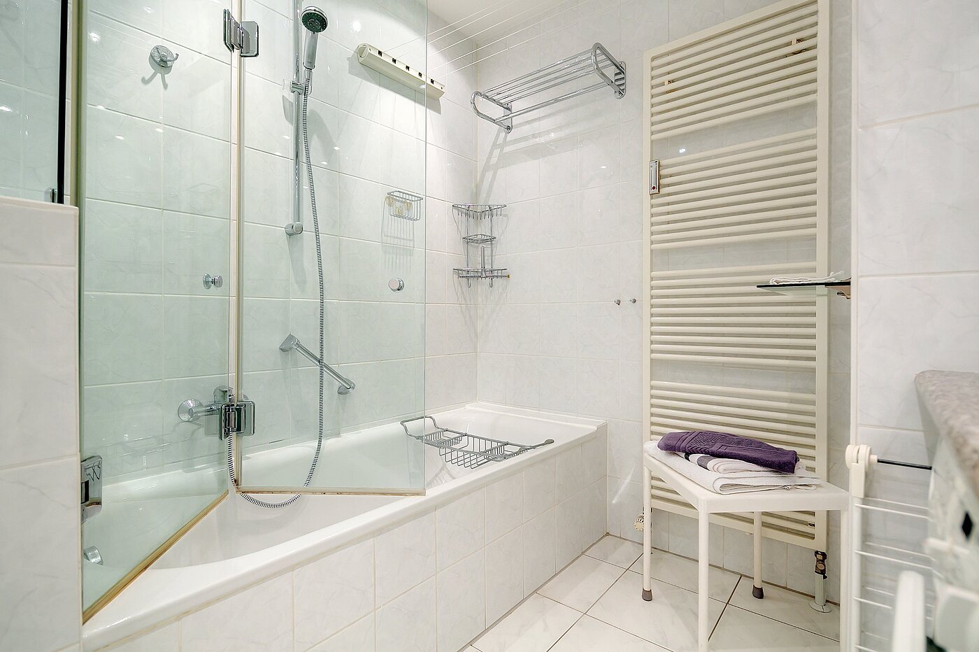 多层公寓 与 2 房间 | München-Schwabing | 2102ML3 | ... alles seinen Platz