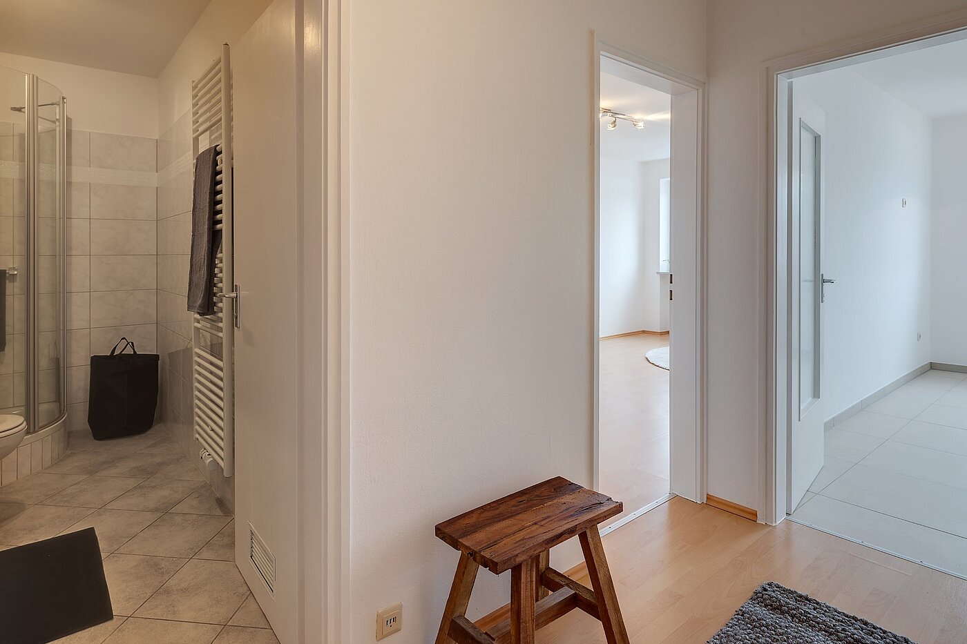 多层公寓 与 2 房间 | München-Sendling-Westpark | 1811ML1 | in die helle Küche