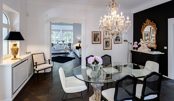 别墅 与 9 房间 | Reutlingen | 70231 | Essen Erdgeschoss