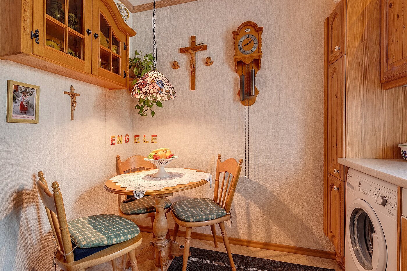 一楼公寓 与 3 房间 | München-Untermenzing | 1806ML6 | Kleiner Essplatz