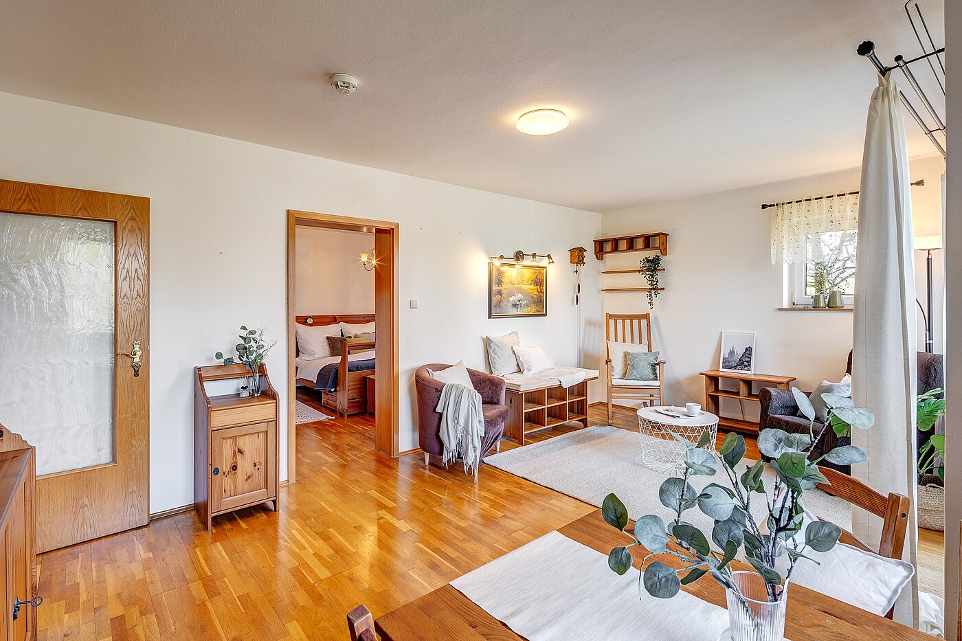 多层公寓 与 3 房间 | München-Forstenried | 2204ML1 | Helles Wohnzimmer mit...