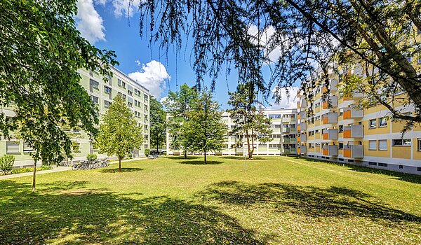 多层公寓 与 1 房间 | München-Feldmoching | 70456 | Außenansicht