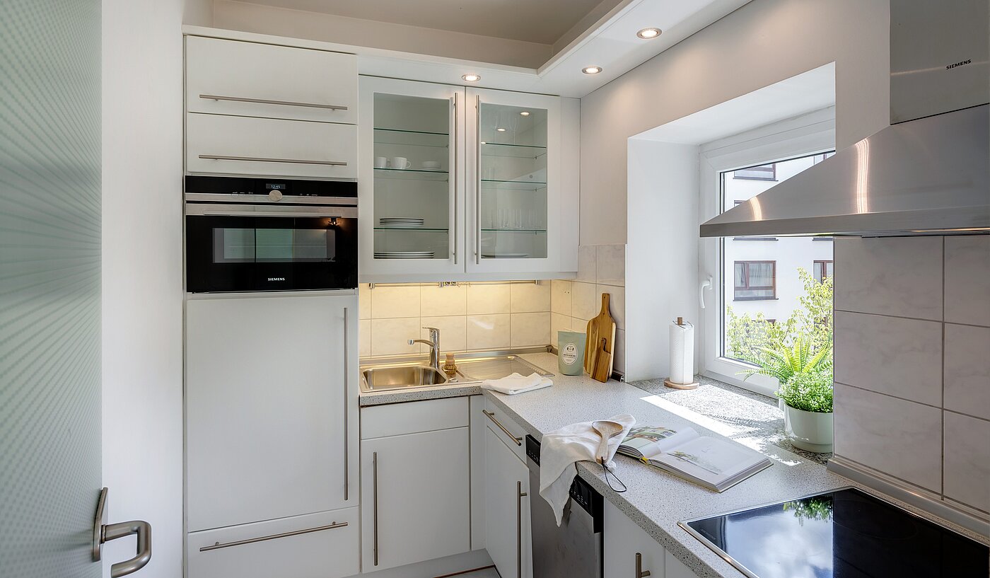 多层公寓 与 1 房间 | München-Maxvorstadt | 2206ML5 | Helle Küche mit...