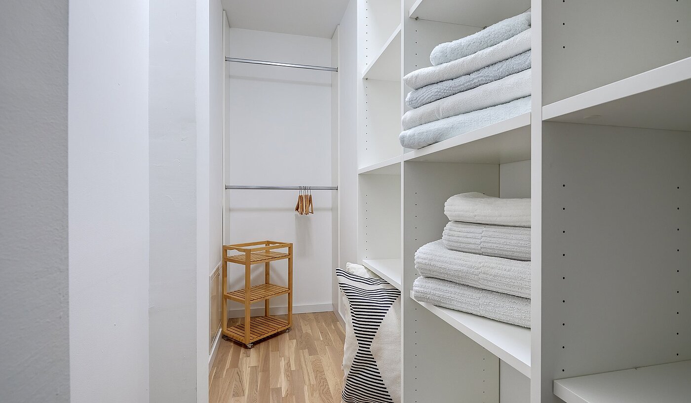 多层公寓 与 1.5 房间 | München-Bogenhausen | 1904ML6 | ...verstecktem Stauraum.