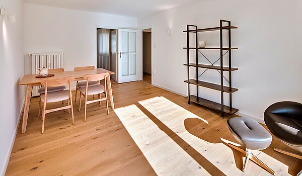 多层公寓 与 3 房间 | München-Bogenhausen | 70310 | Wohnzimmer