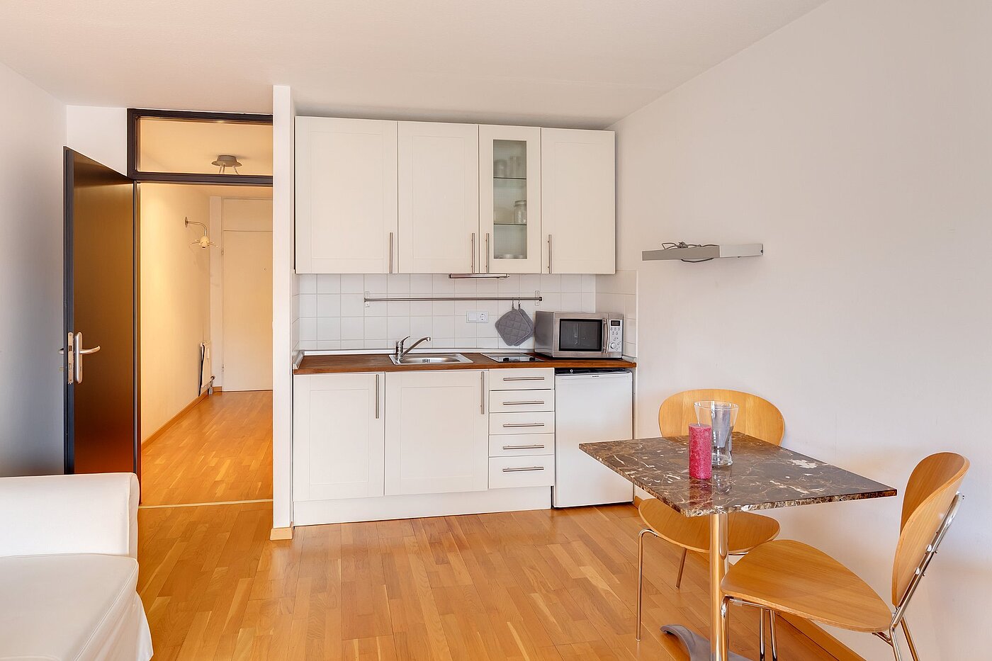 多层公寓 与 1 房间 | München-Isarvorstadt | 2110ML3 | Küchen-/ Essbereich