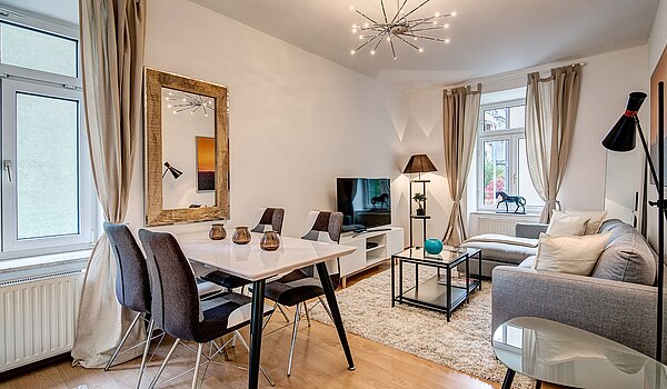 多层公寓 与 4 房间 | München-Maxvorstadt | 2011ML2 | Gediegenes Ambiente