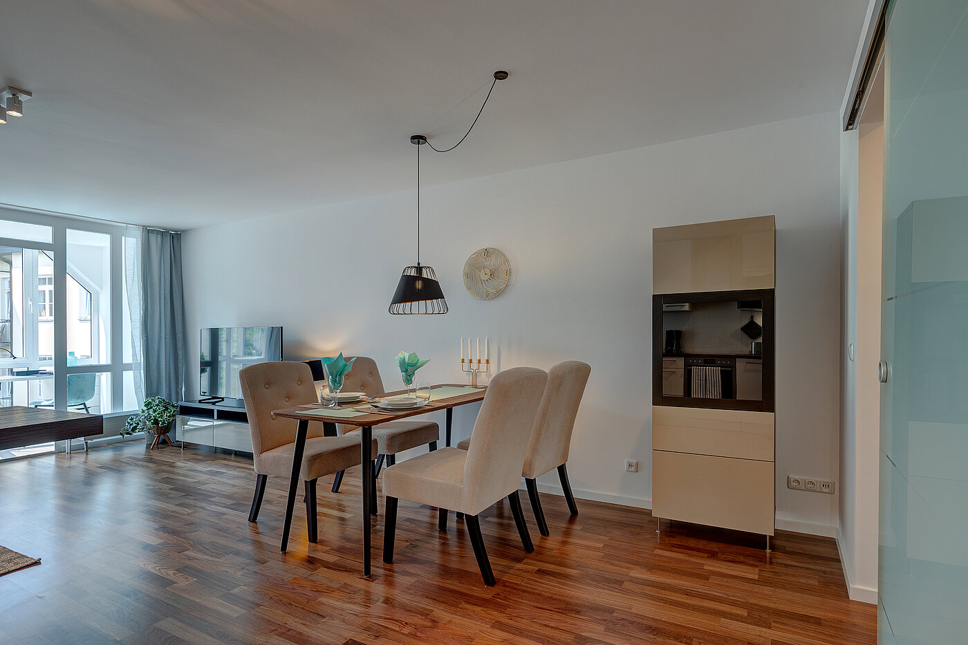 多层公寓 与 2 房间 | München-Schwabing | 70434 | ...und Esstisch