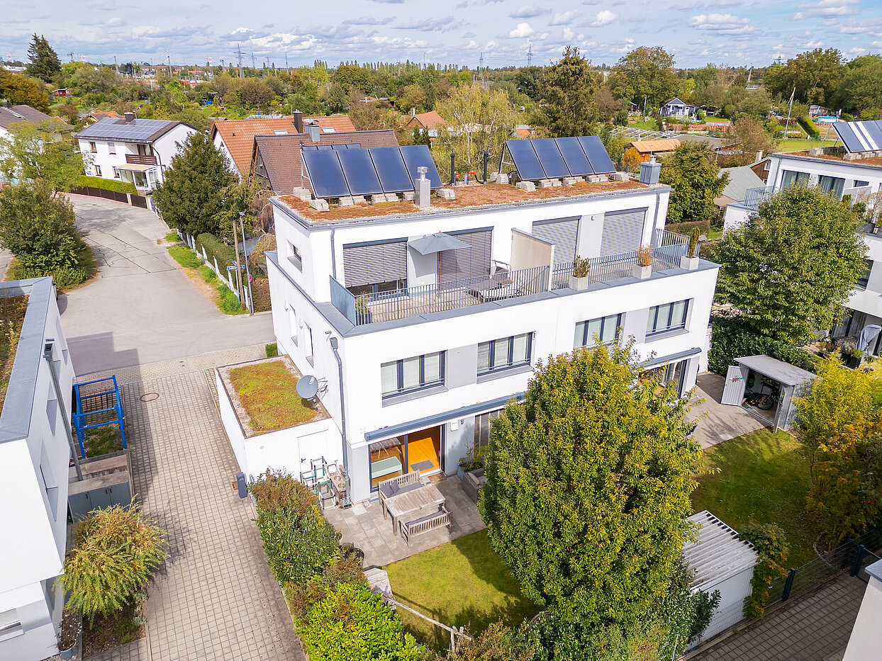 联排别墅 与 5 房间 | München-Aubing | 70162 | Vorderansicht 2