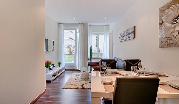 一楼公寓 与 4 房间 | München-Neuhausen | 70471 | 2-Zimmer Wohnung