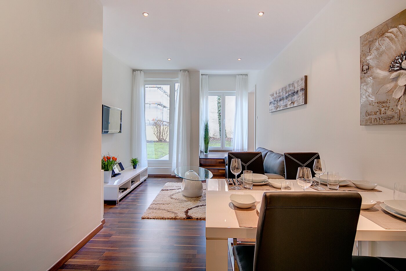 一楼公寓 与 4 房间 | München-Neuhausen | 70471 | 2-Zimmer Wohnung