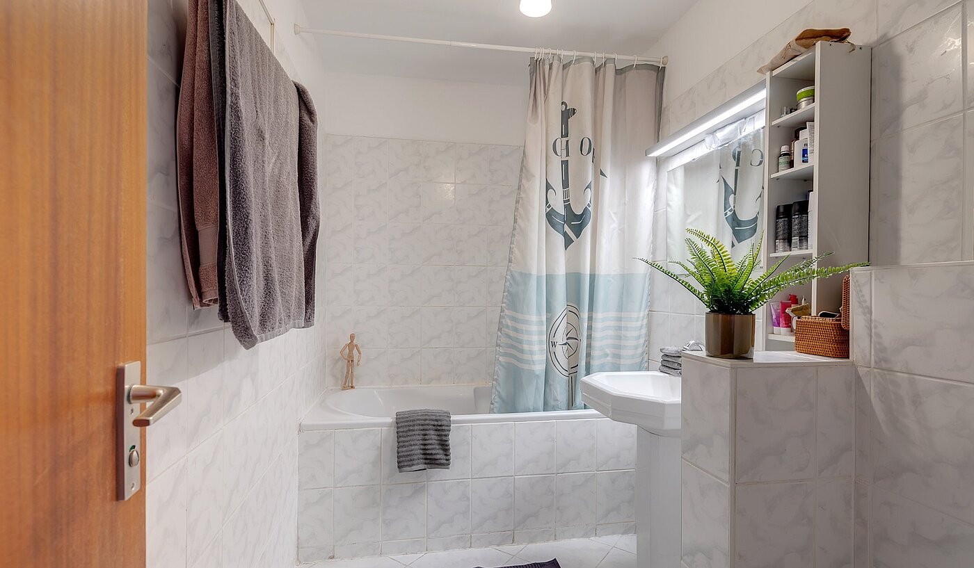 多层公寓 与 2 房间 | München-Neuhausen | 2003ML5 | Ansprechendes Bad