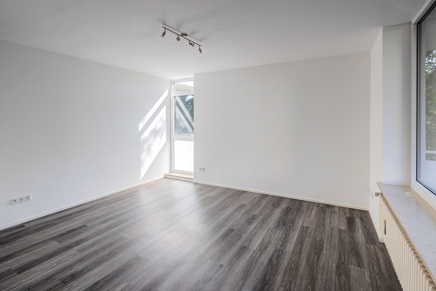 高架层 与 1 房间 | München-Obermenzing | 70282 | Wohn- und Schlafbereich