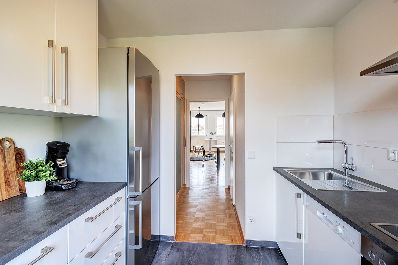 多层公寓 与 3 房间 | München-Schwabing | 70299 | Küche