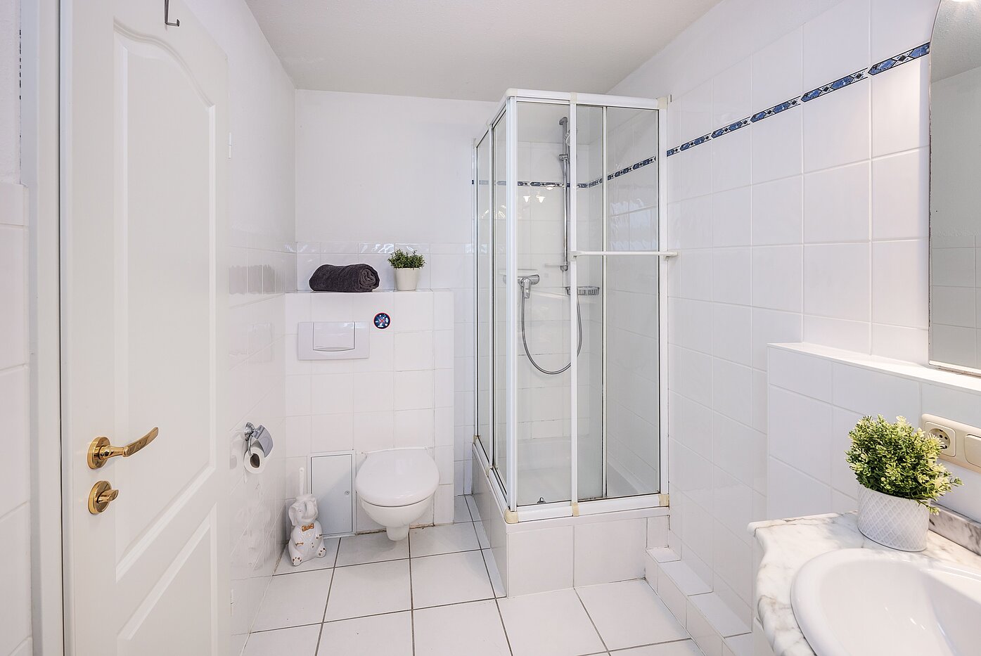 联排别墅 与 5 房间 | München-Trudering | 70269 | ...Duschbad