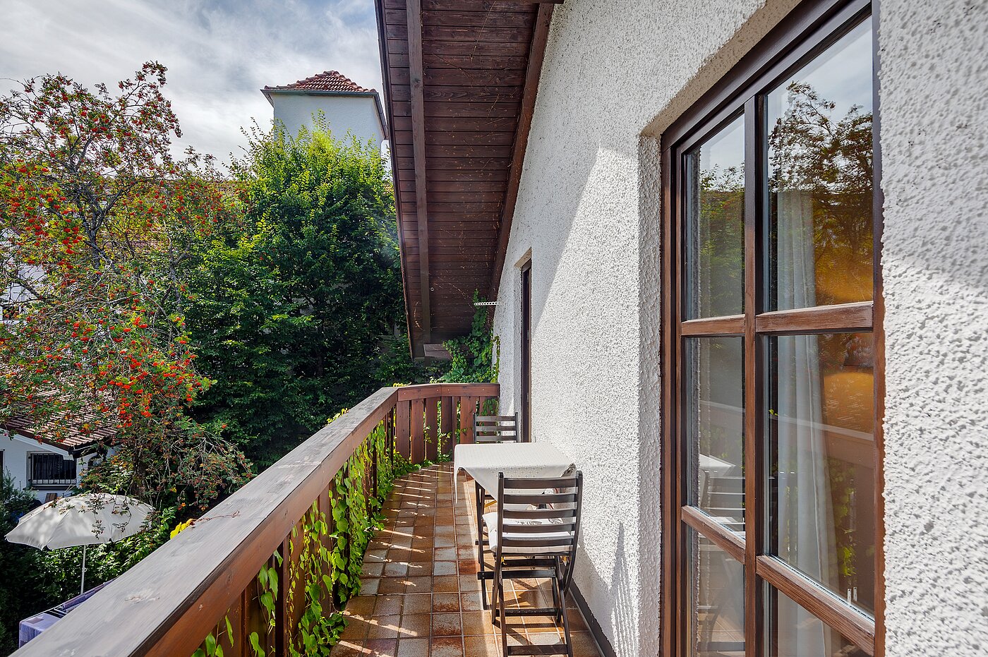独栋住宅 与 4 房间 | Neubiberg | 70429 | Balkon