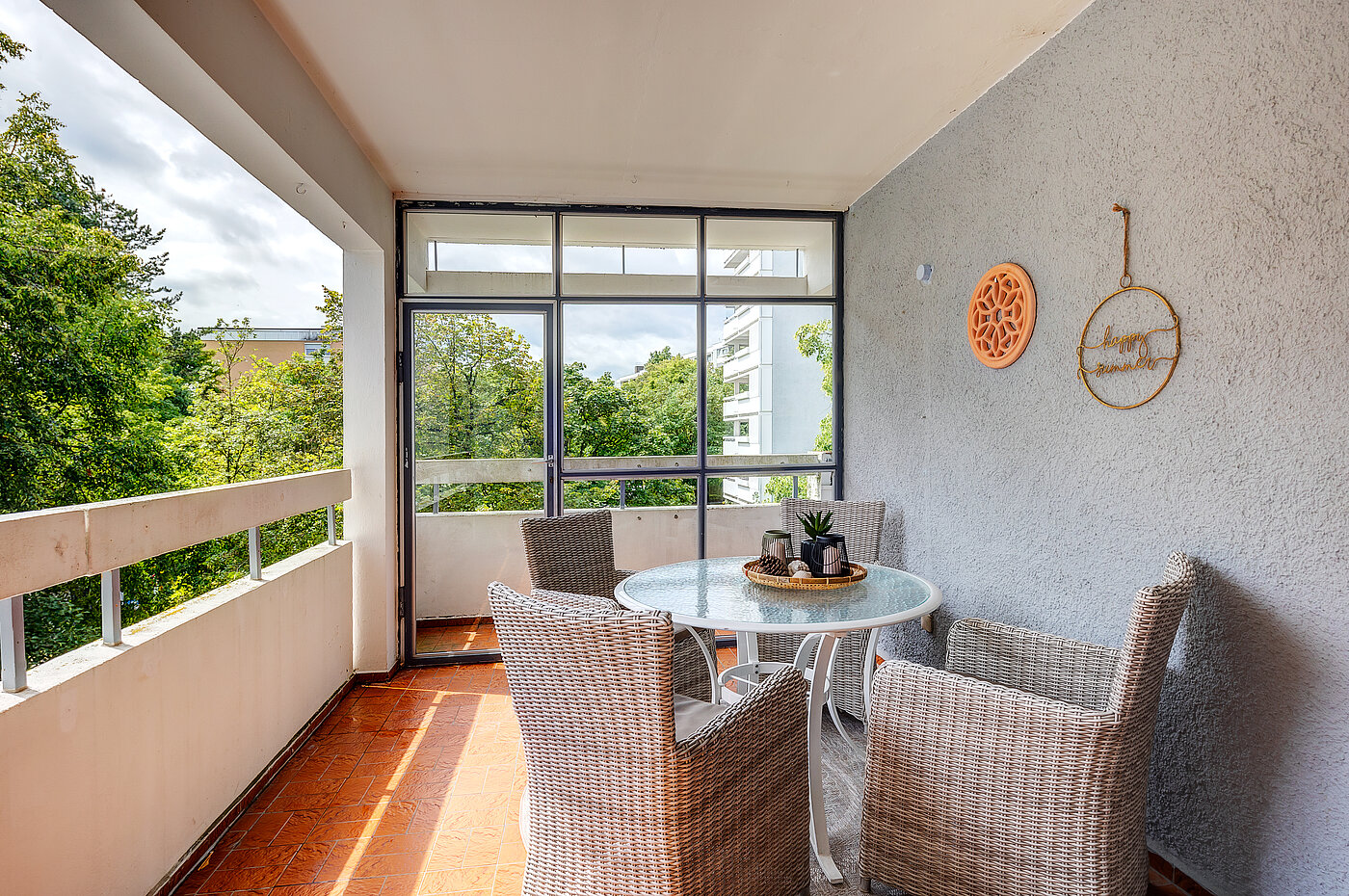 多层公寓 与 3 房间 | Unterhaching | 70421 | ...zur sonnigen...