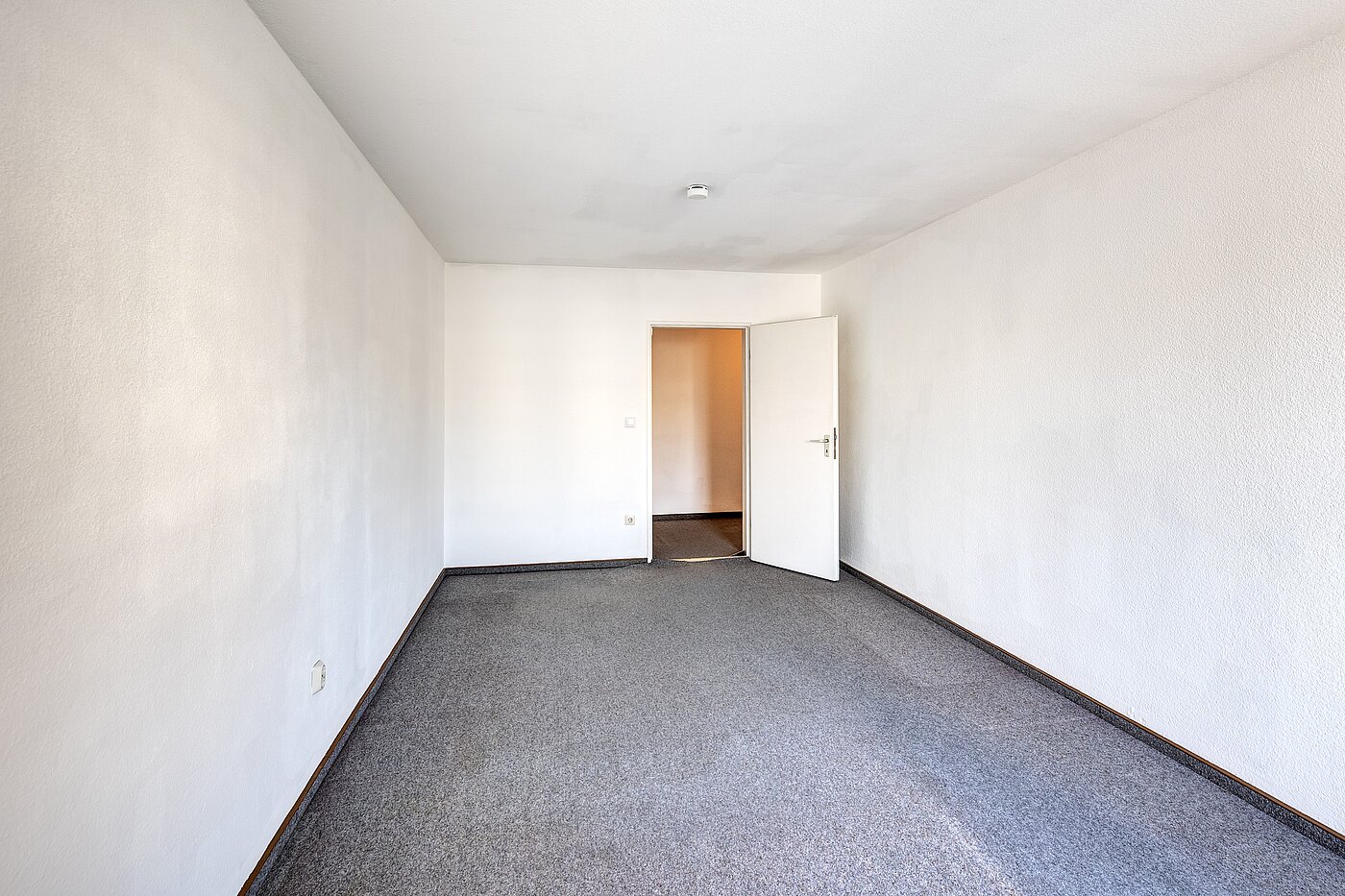 多层公寓 与 2 房间 | München-Freimann | 70158 | ...mit viel Platz